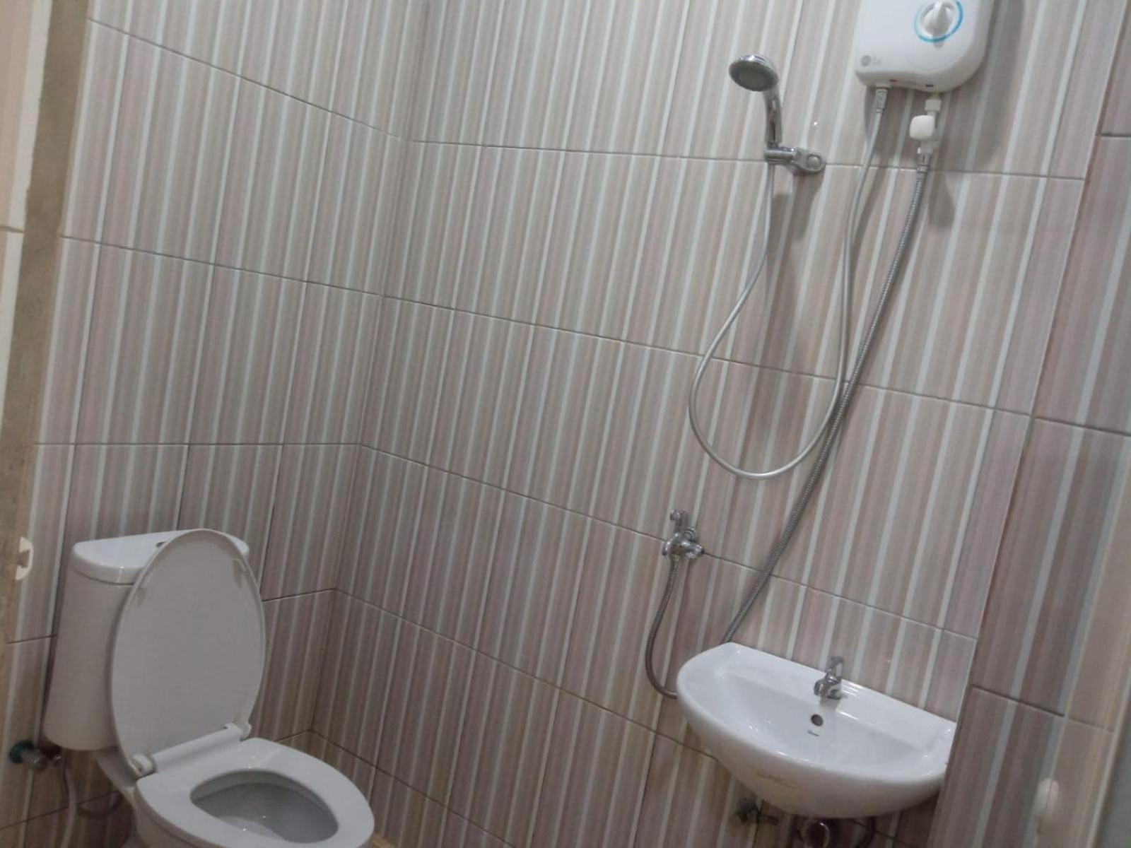 Hotel Oyo 93192 Andesta Syariahnearagrowisata Sungai Pinang Agro Nadin 2*